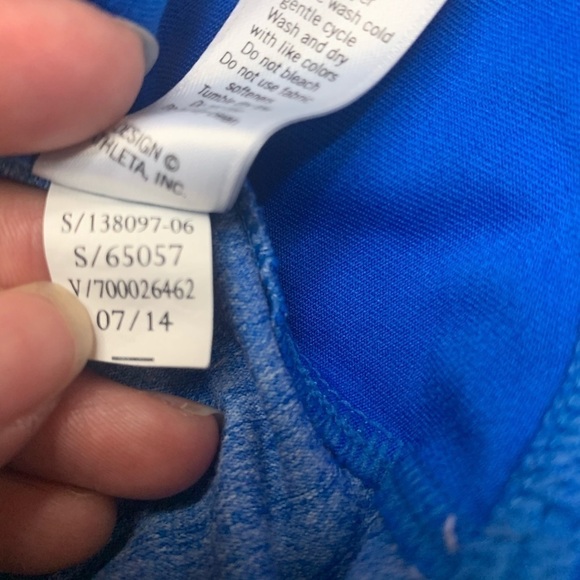 Athleta running wild top - Picture 7 of 7